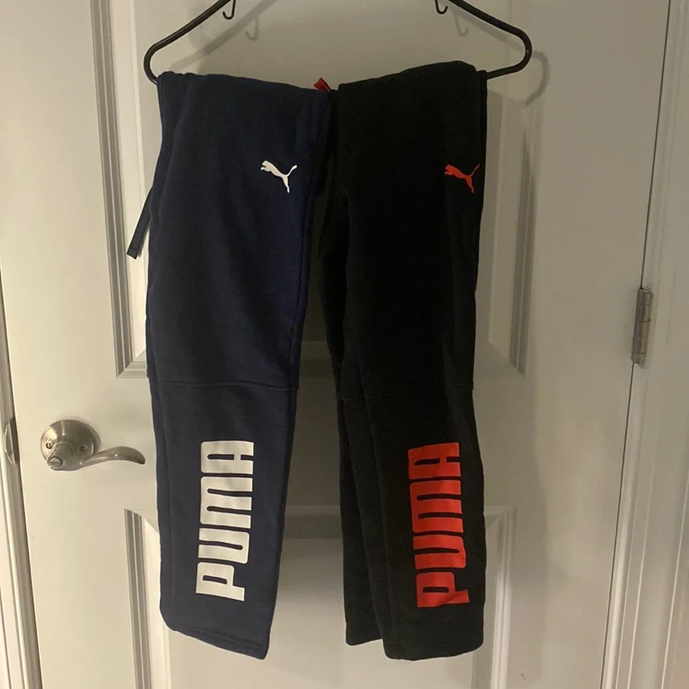 Puma Sweatpants - Picture 1 of 3
